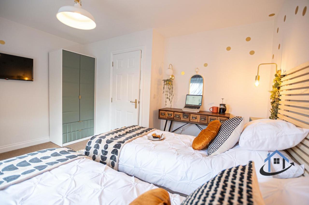 Ironside House, Thrapston King Or Twin Beds, Free Parking, Workspace, Corporates, Sleeps 8 Εξωτερικό φωτογραφία