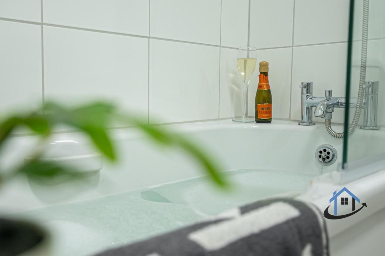 Ironside House, Thrapston King Or Twin Beds, Free Parking, Workspace, Corporates, Sleeps 8 Εξωτερικό φωτογραφία