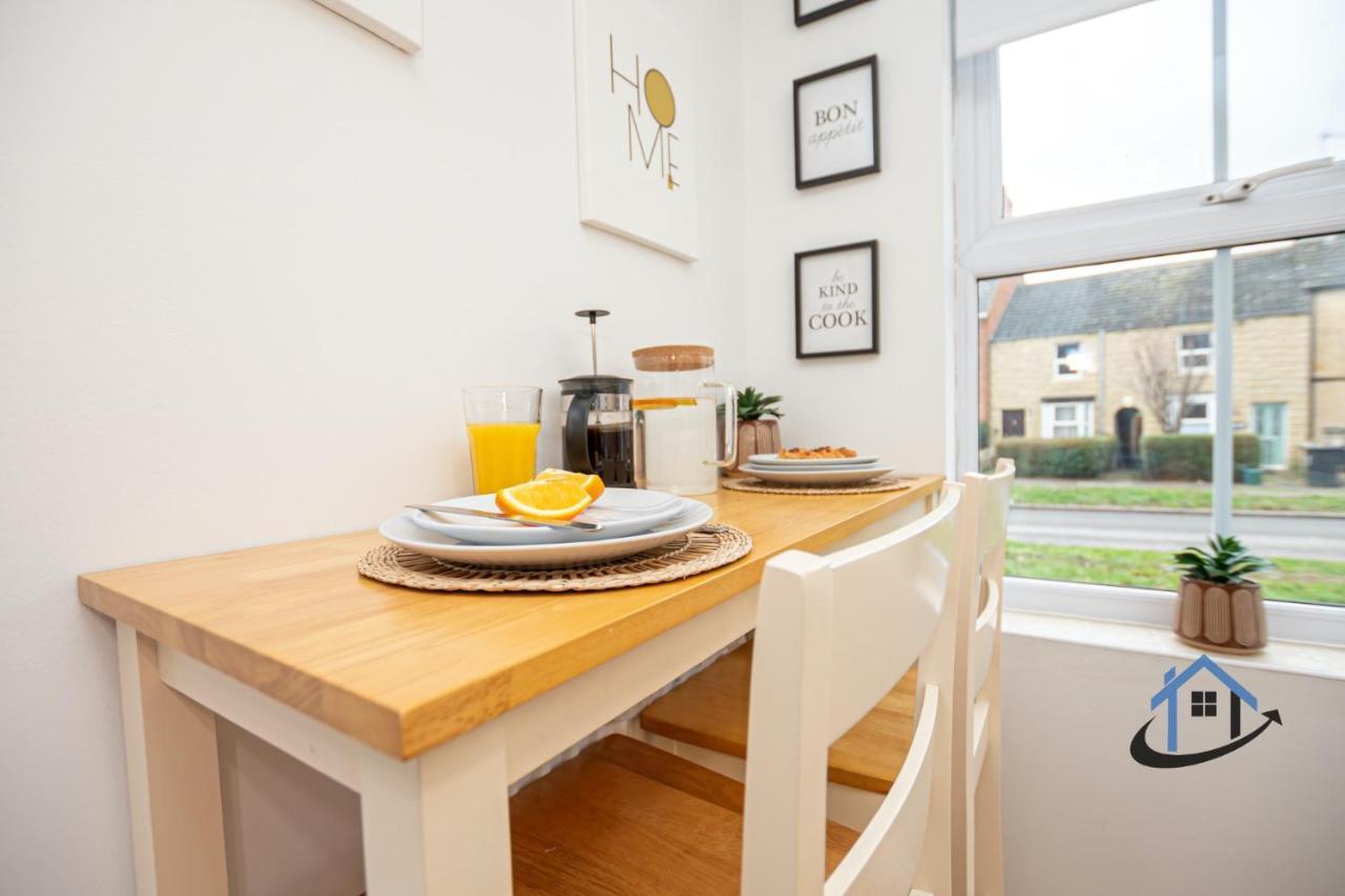 Ironside House, Thrapston King Or Twin Beds, Free Parking, Workspace, Corporates, Sleeps 8 Εξωτερικό φωτογραφία